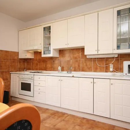 Διαμέρισμα With A Parking Space - 6238