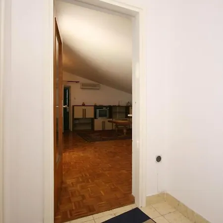 With A Parking Space - 6238 * Βόντιτσε