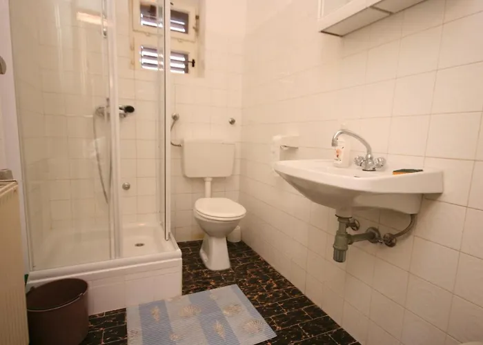 Appartement With A Parking Space - 6238 *