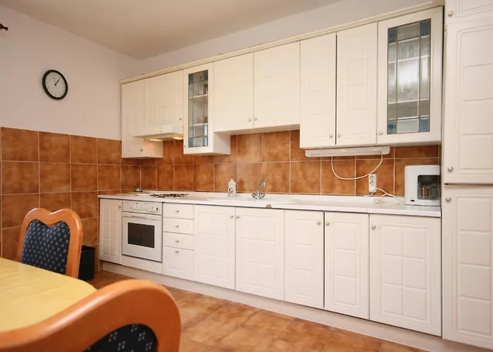 Appartement With A Parking Space - 6238