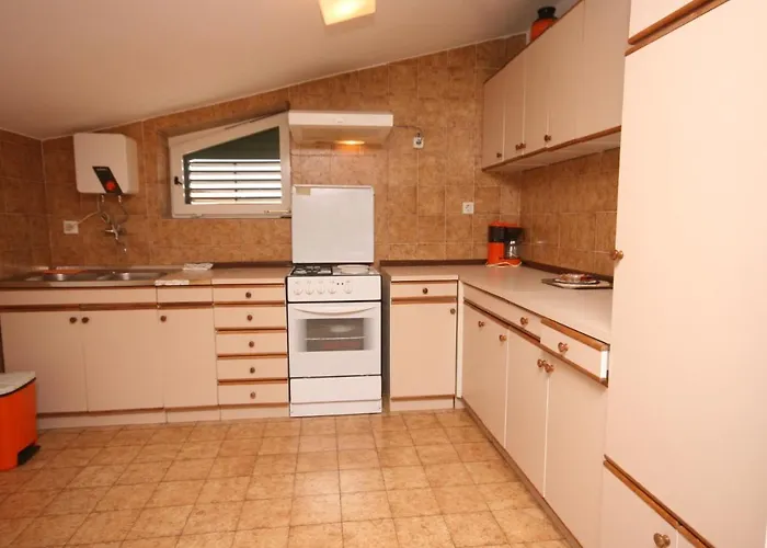 Appartement With A Parking Space - 6238