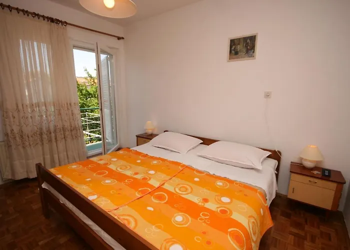 With A Parking Space - 6238 * Vodice