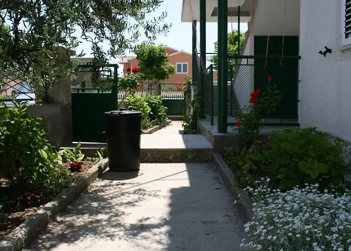 Appartement With A Parking Space - 6238 *